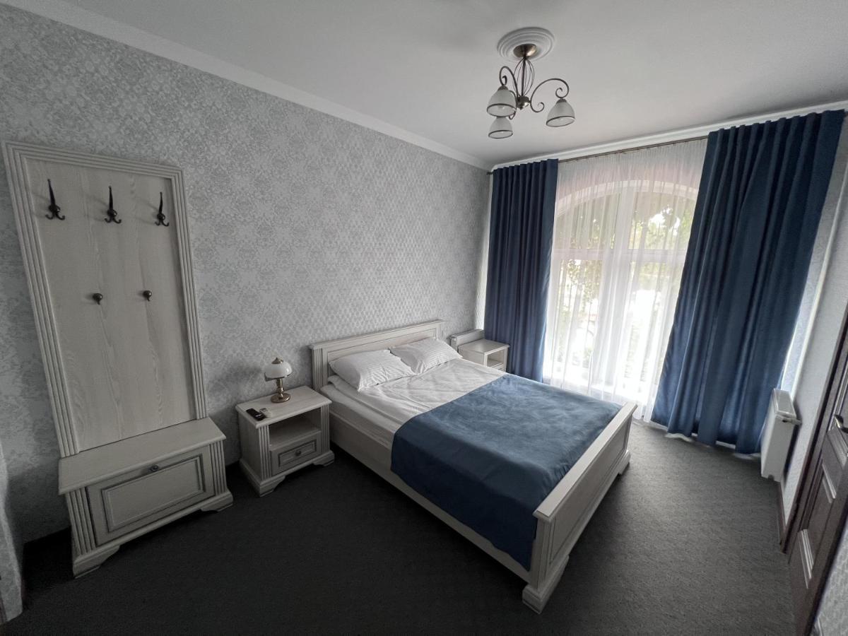 Hotel Zolotoy Fazan Mikołajów Zewnętrze zdjęcie